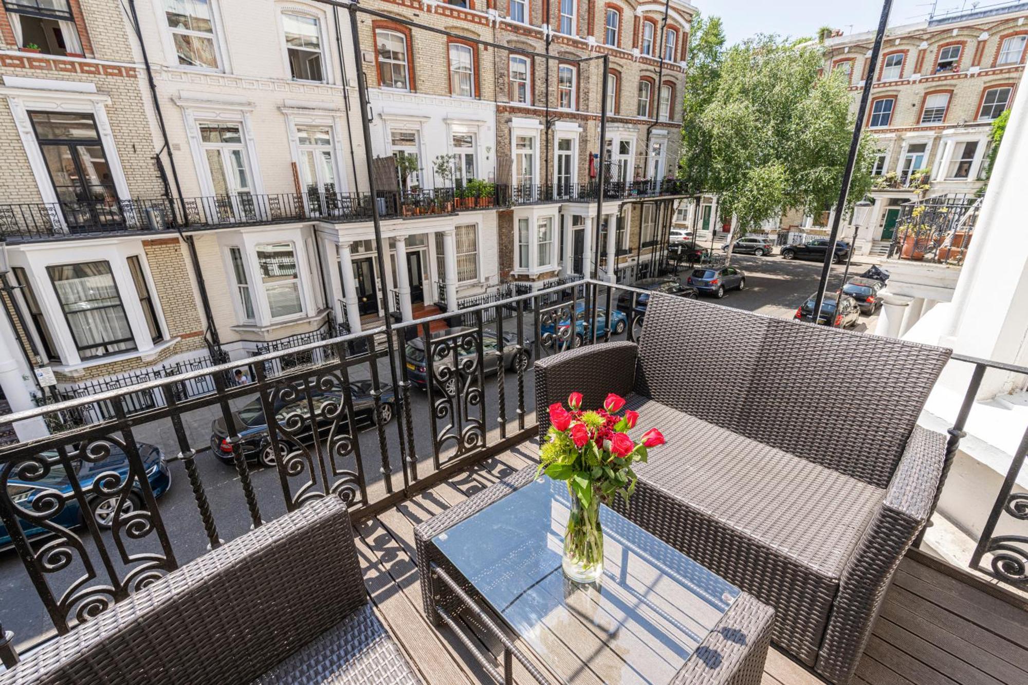 Stay At Kensington And Knightsbridge London Exteriör bild